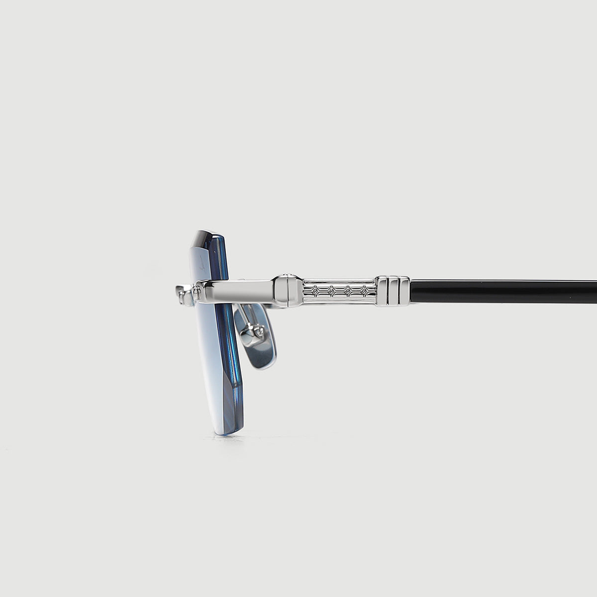 R1 SILVER | AETHER BLUE CUT