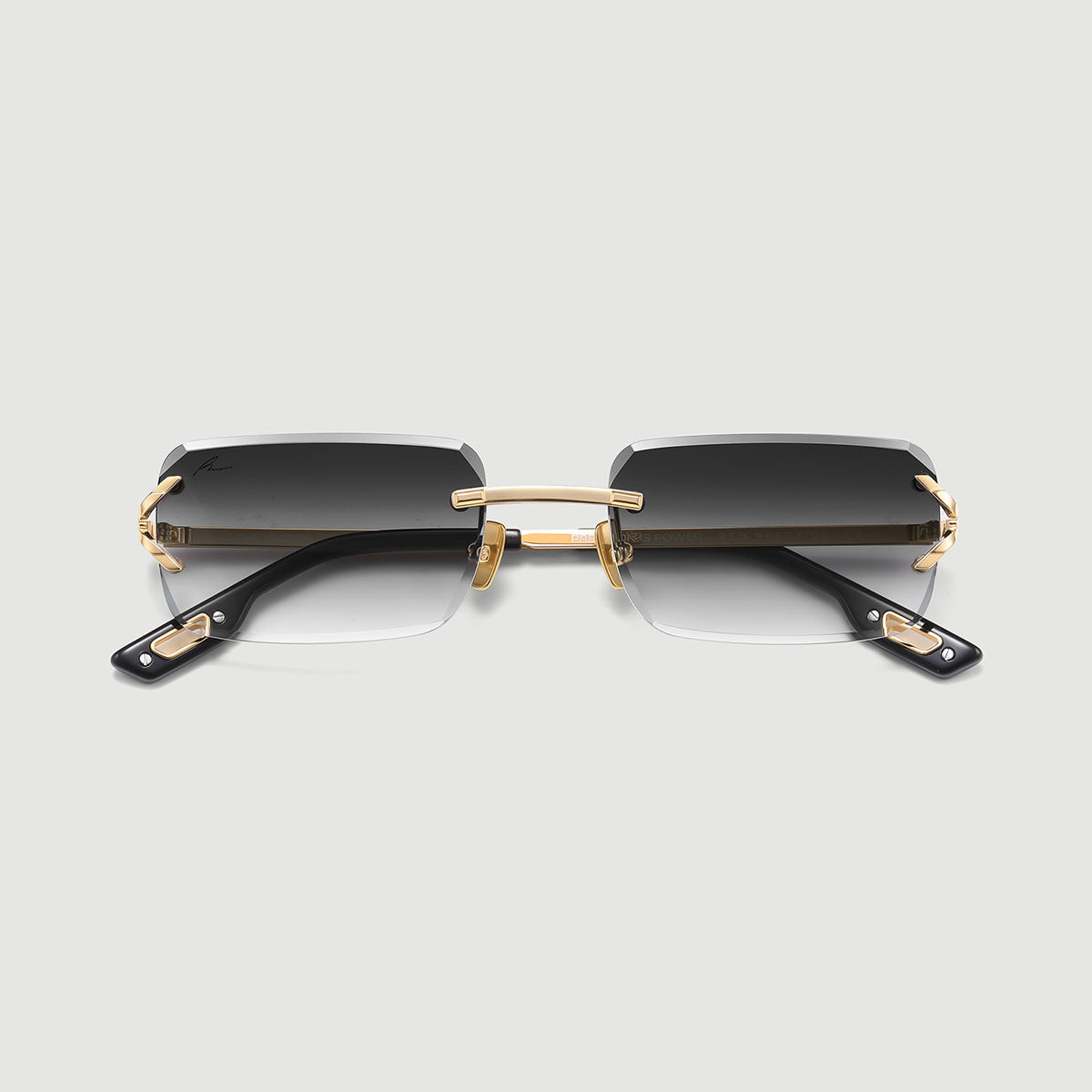 THE VECTOR | EXECUTIVE SMOKE CUT