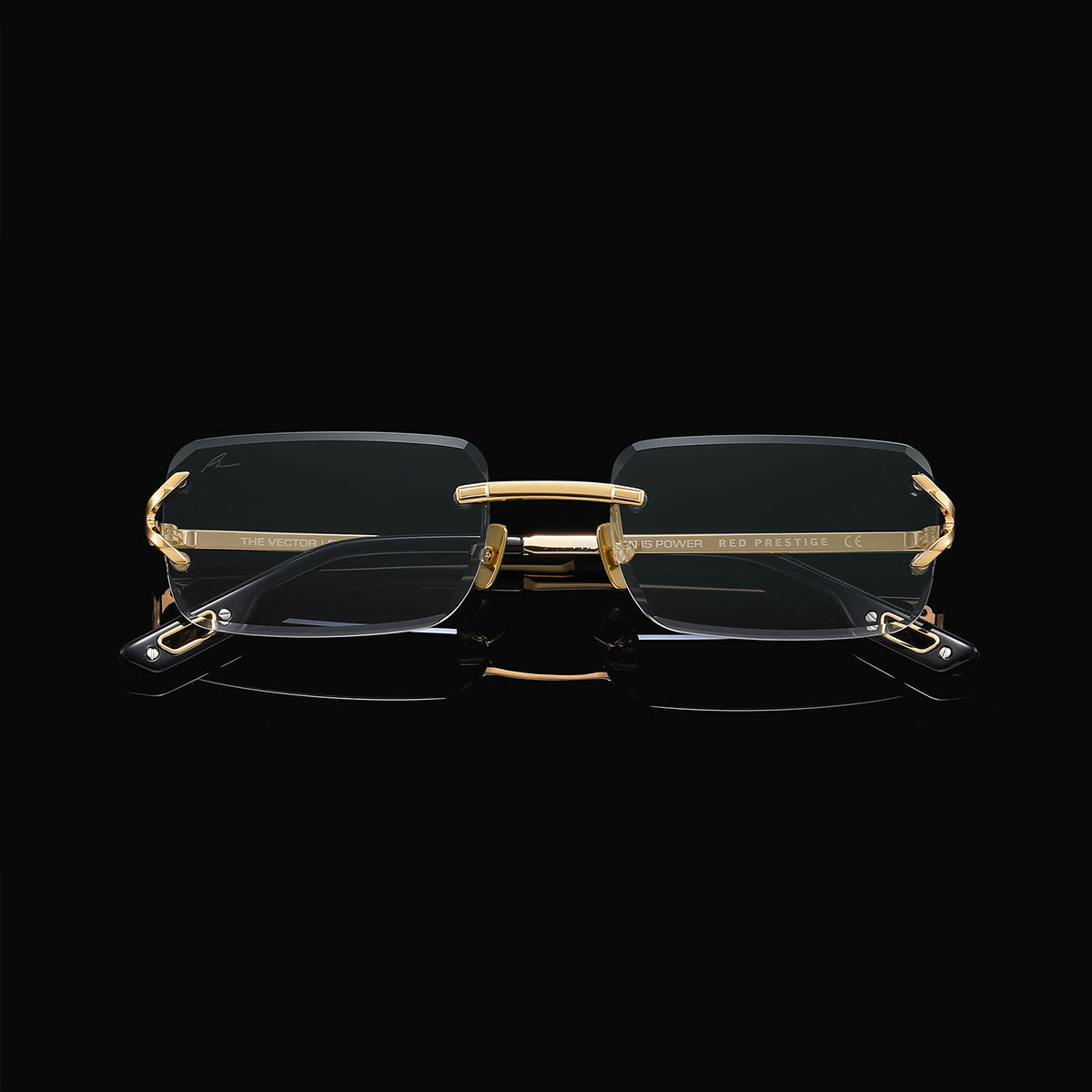 THE VECTOR | EXECUTIVE SMOKE CUT